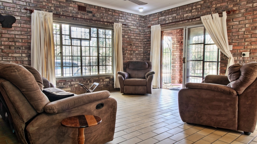 3 Bedroom Property for Sale in Marloth Park Mpumalanga