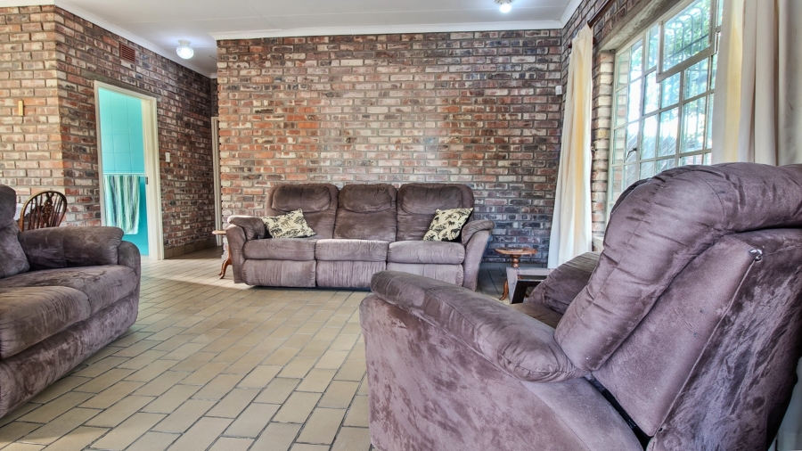 3 Bedroom Property for Sale in Marloth Park Mpumalanga