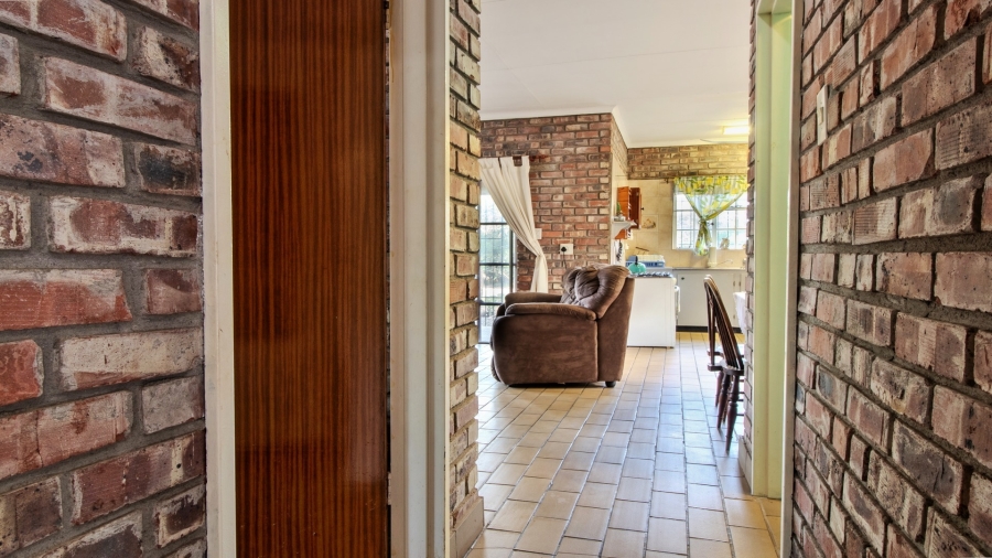 3 Bedroom Property for Sale in Marloth Park Mpumalanga