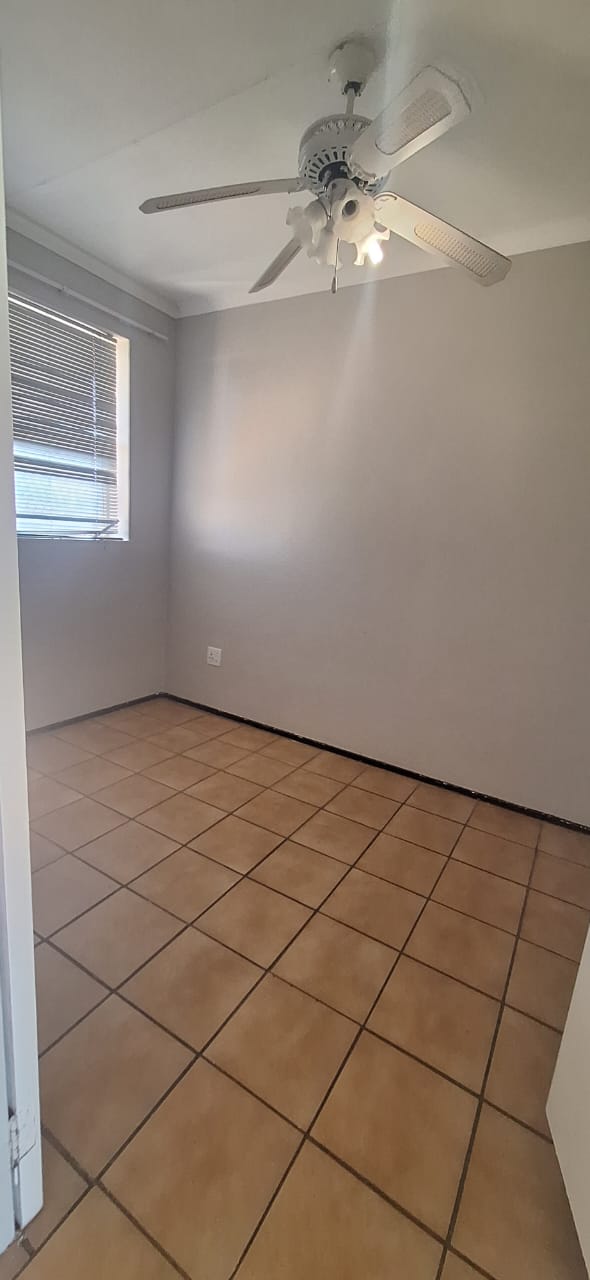 To Let 1 Bedroom Property for Rent in Secunda Mpumalanga