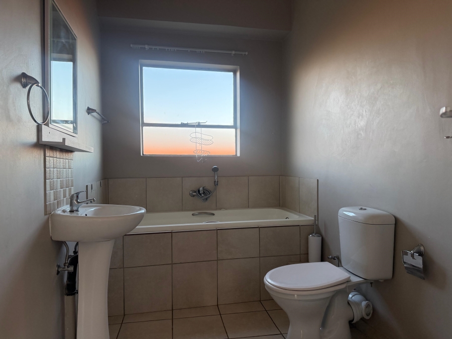 To Let 2 Bedroom Property for Rent in Terra Nova Mpumalanga