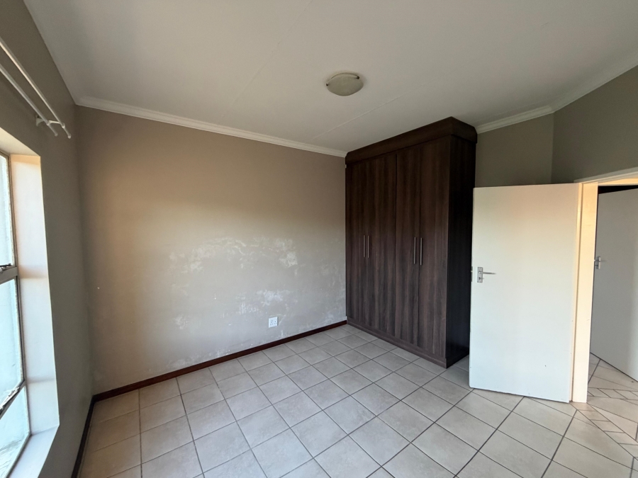 To Let 2 Bedroom Property for Rent in Terra Nova Mpumalanga