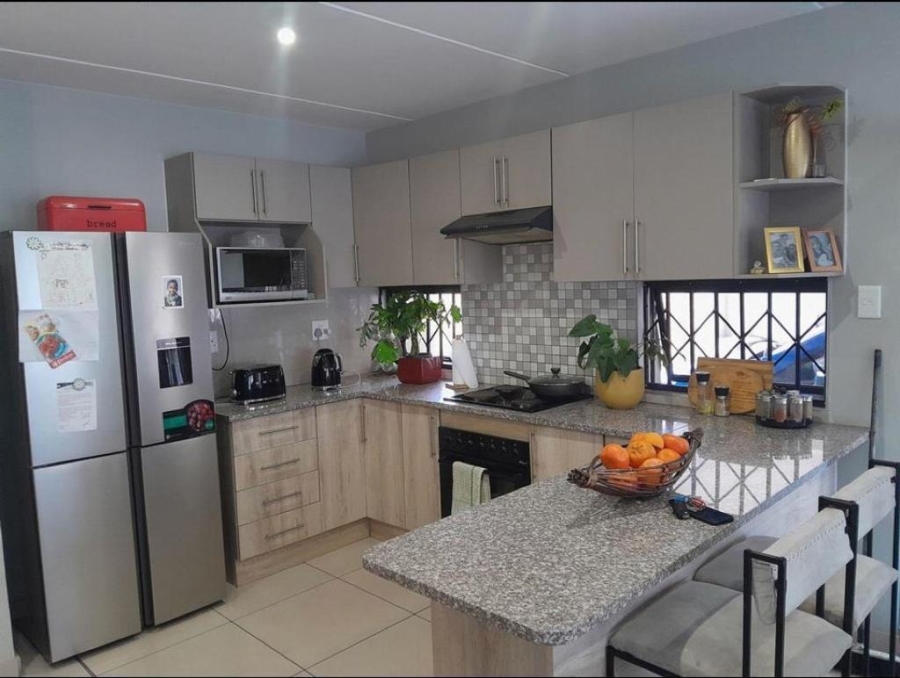 3 Bedroom Property for Sale in Jackaroo Park Mpumalanga