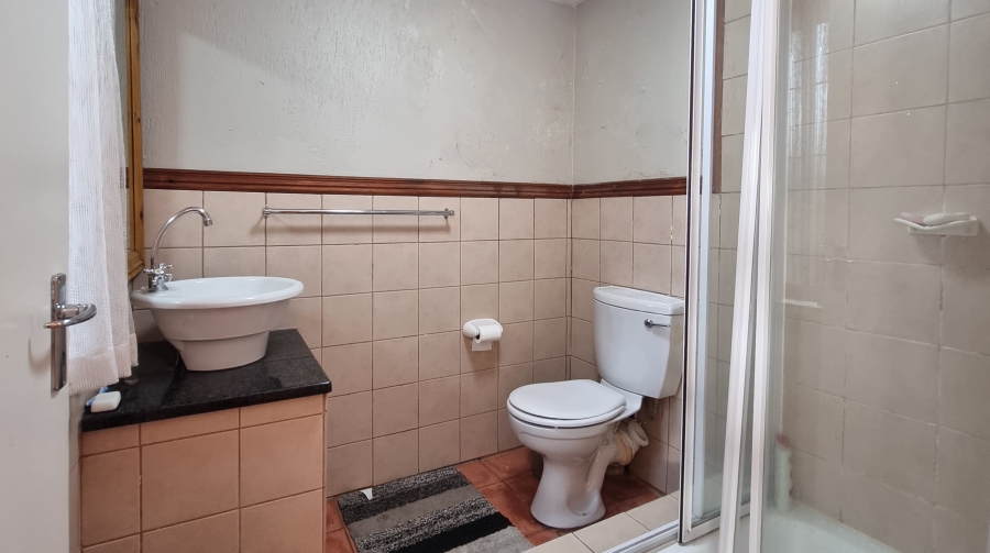 2 Bedroom Property for Sale in Nelspruit Ext 5 Mpumalanga
