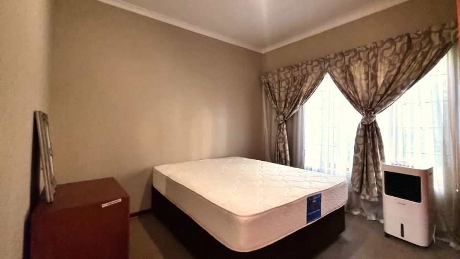 2 Bedroom Property for Sale in Nelspruit Ext 5 Mpumalanga