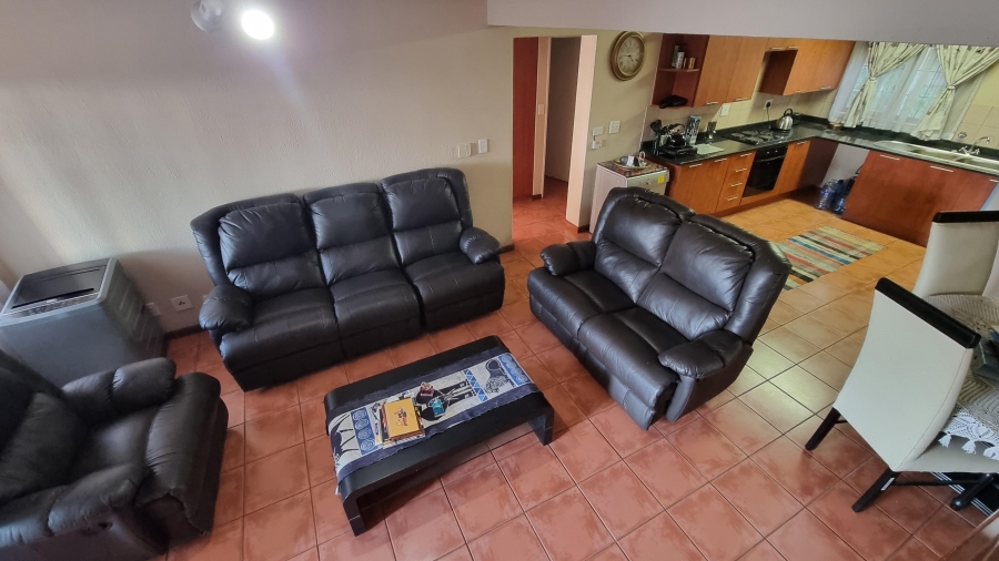 2 Bedroom Property for Sale in Nelspruit Ext 5 Mpumalanga