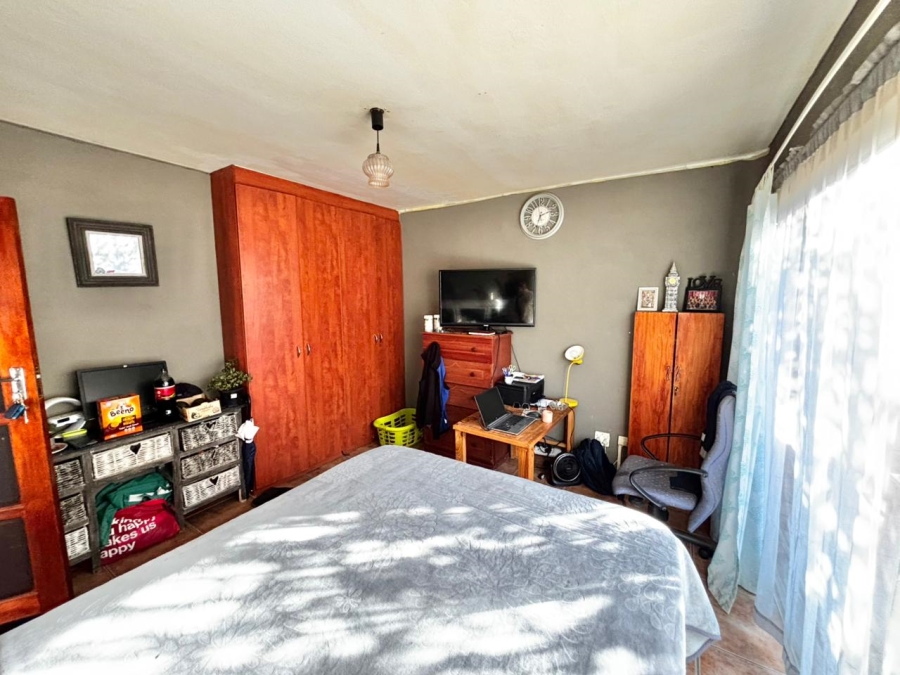 2 Bedroom Property for Sale in Cosmosrand Mpumalanga