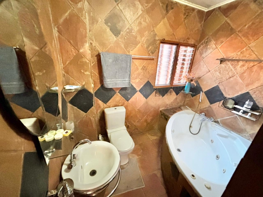 2 Bedroom Property for Sale in Cosmosrand Mpumalanga