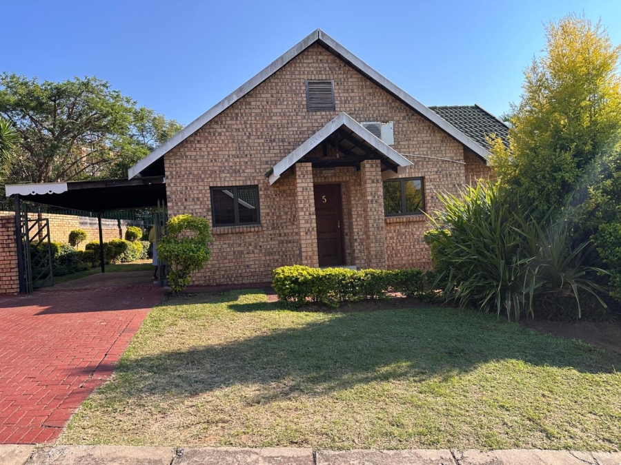 3 Bedroom Property for Sale in West Acres Mpumalanga