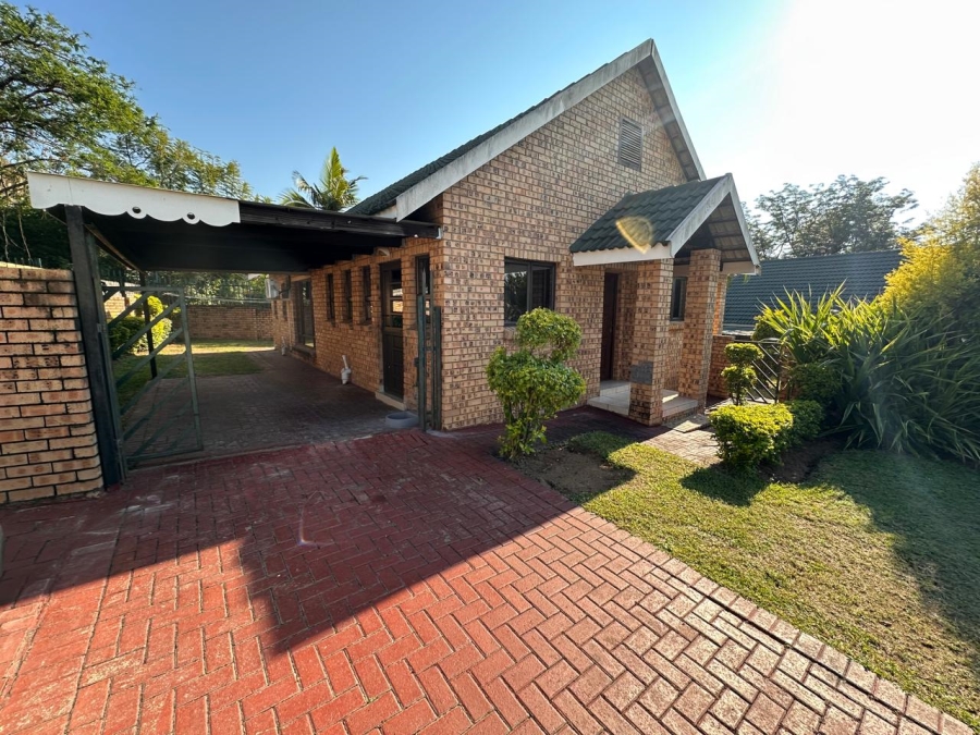 3 Bedroom Property for Sale in West Acres Mpumalanga