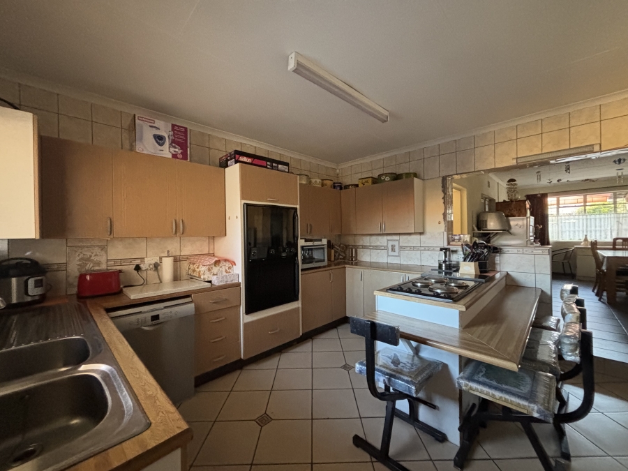 3 Bedroom Property for Sale in Ben Fleur Mpumalanga