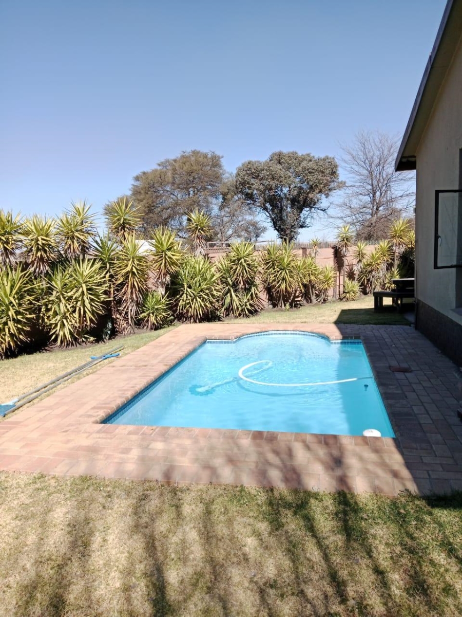 4 Bedroom Property for Sale in Secunda Mpumalanga