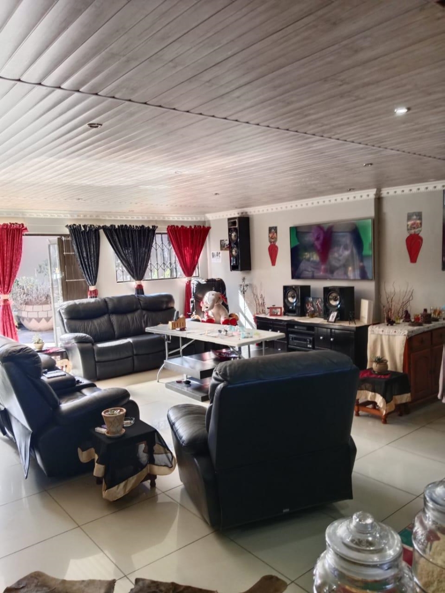 4 Bedroom Property for Sale in Secunda Mpumalanga