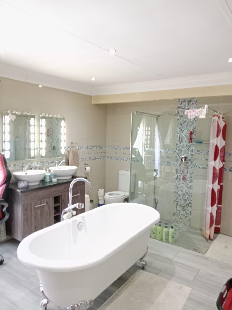 4 Bedroom Property for Sale in Secunda Mpumalanga