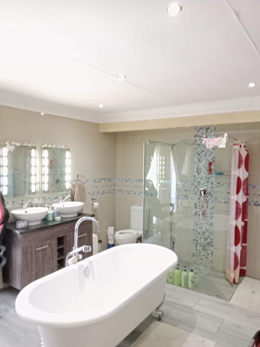 4 Bedroom Property for Sale in Secunda Mpumalanga