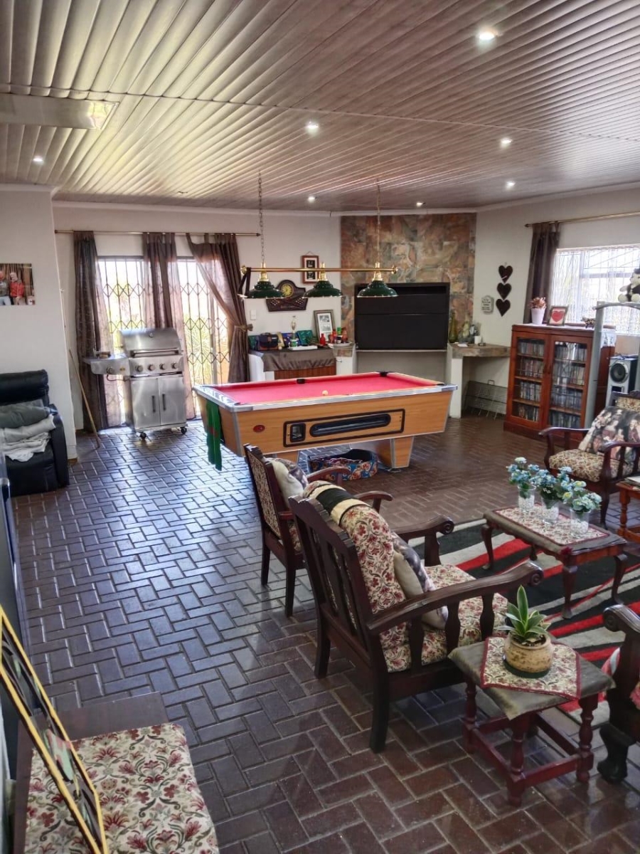 4 Bedroom Property for Sale in Secunda Mpumalanga