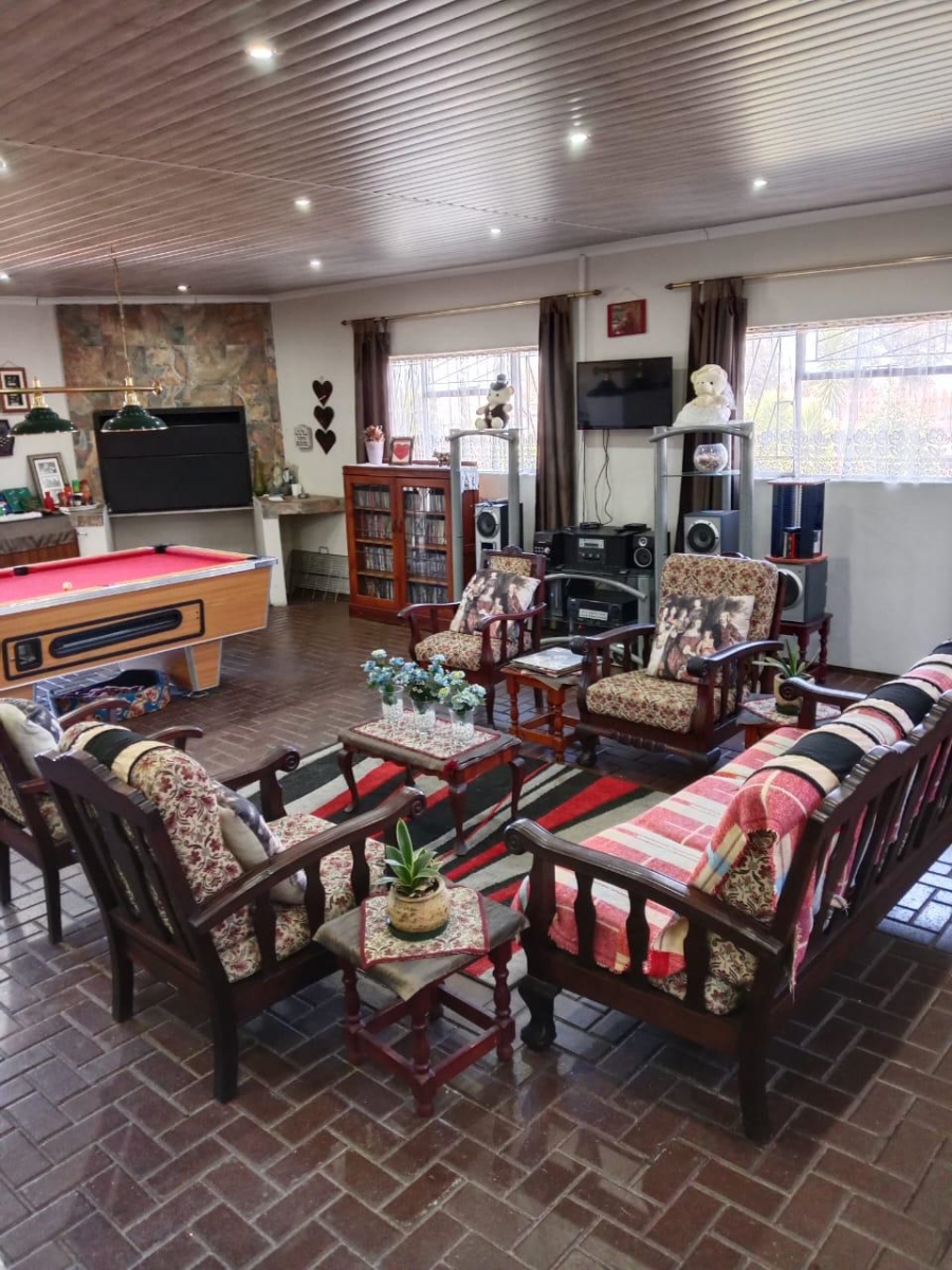 4 Bedroom Property for Sale in Secunda Mpumalanga