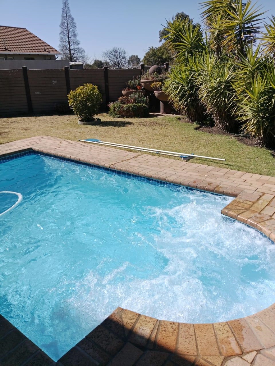4 Bedroom Property for Sale in Secunda Mpumalanga
