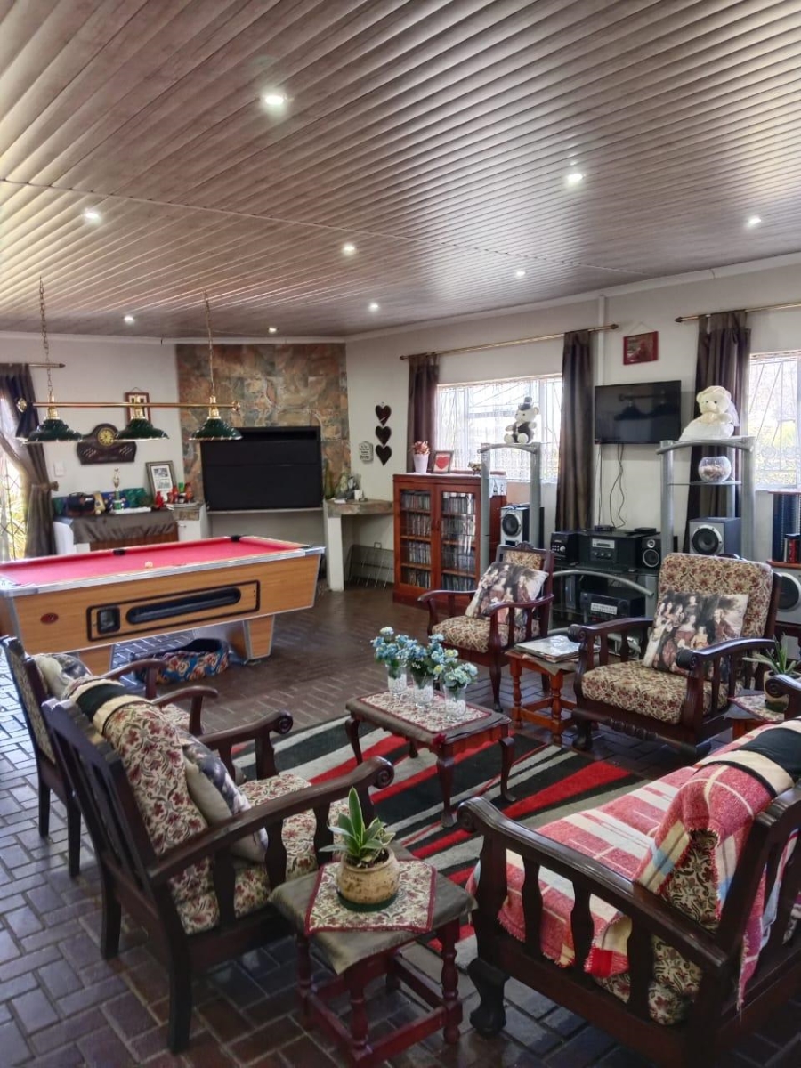 4 Bedroom Property for Sale in Secunda Mpumalanga