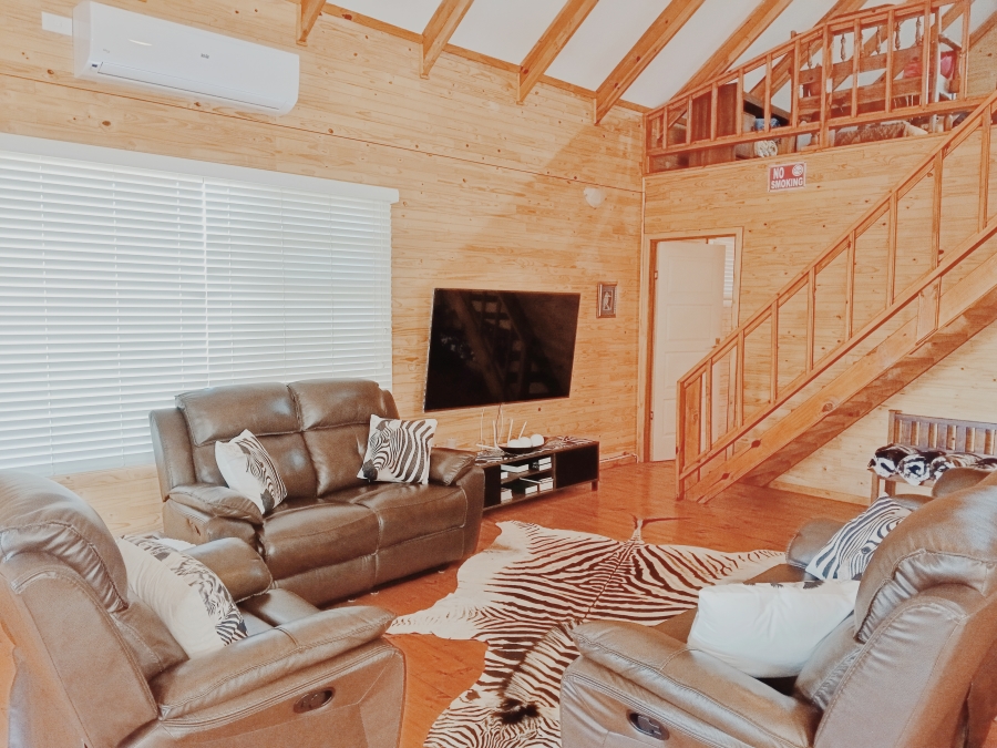 2 Bedroom Property for Sale in Marloth Park Mpumalanga