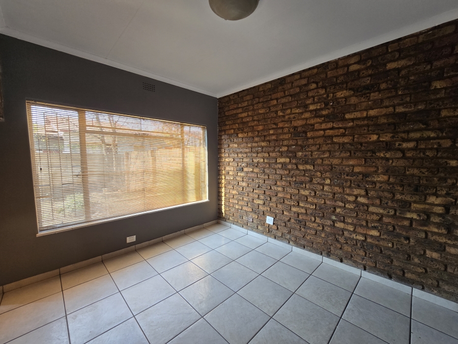3 Bedroom Property for Sale in Middelburg Central Mpumalanga