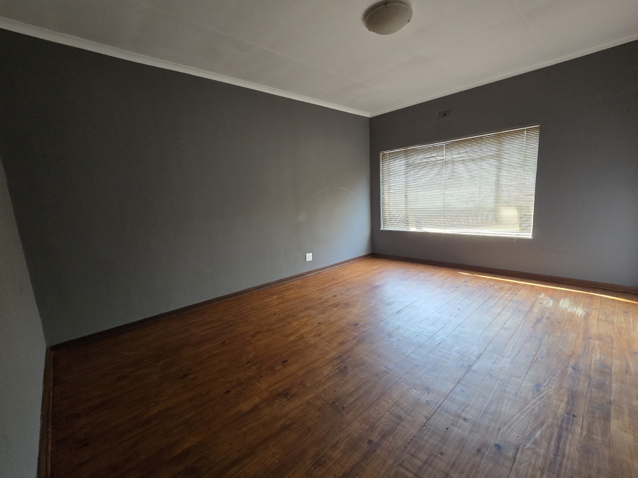 3 Bedroom Property for Sale in Middelburg Central Mpumalanga