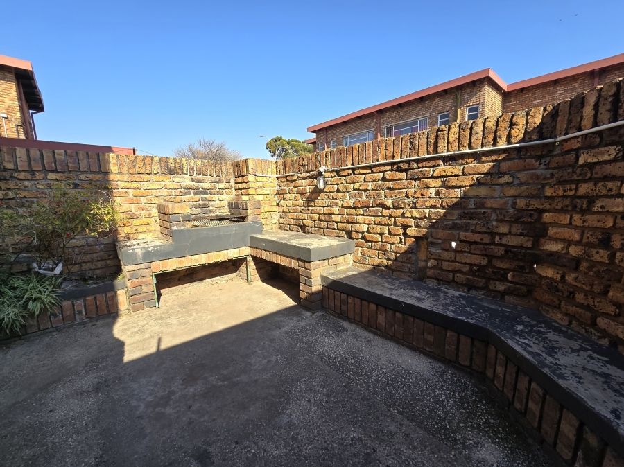 3 Bedroom Property for Sale in Middelburg Central Mpumalanga