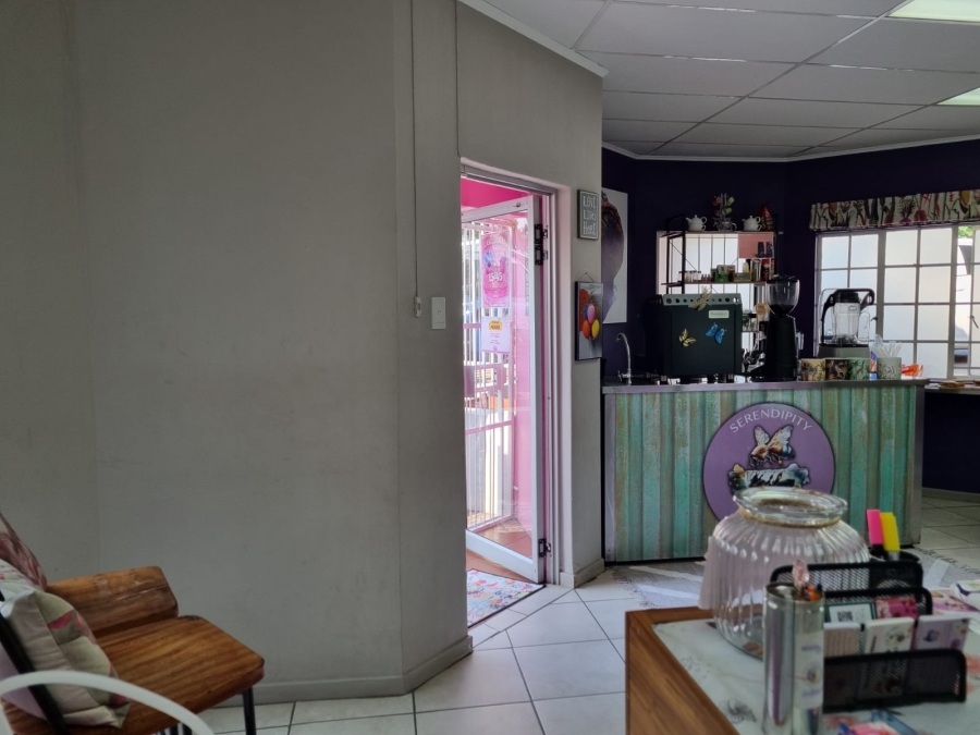 To Let Commercial Property for Rent in Sonheuwel Mpumalanga