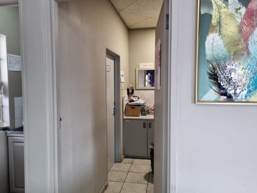 To Let Commercial Property for Rent in Sonheuwel Mpumalanga