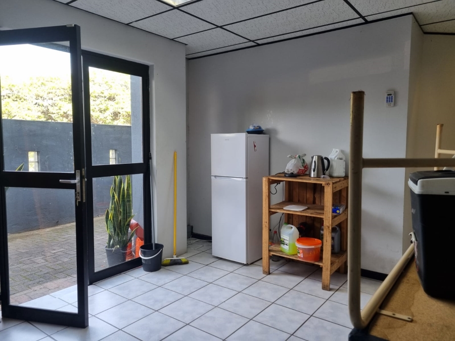 To Let Commercial Property for Rent in Sonheuwel Mpumalanga
