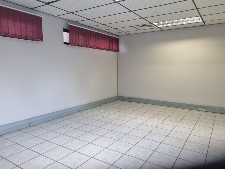 To Let Commercial Property for Rent in Sonheuwel Mpumalanga