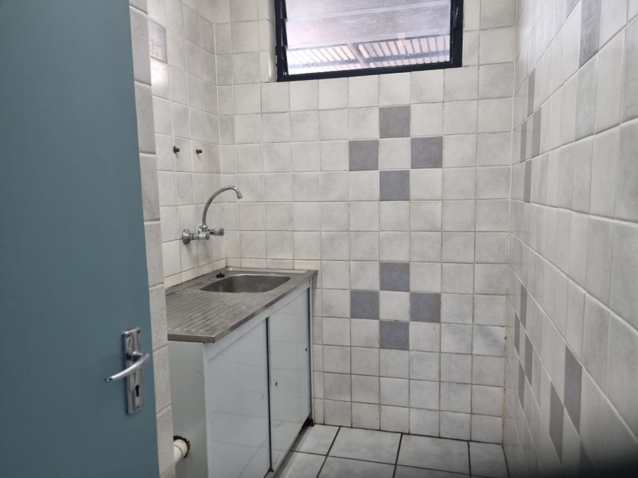 To Let Commercial Property for Rent in Sonheuwel Mpumalanga