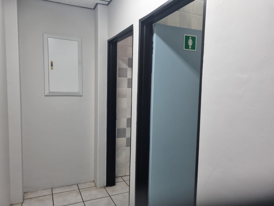 To Let Commercial Property for Rent in Sonheuwel Mpumalanga