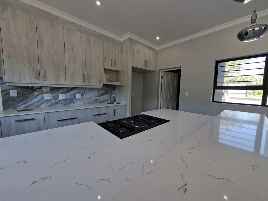 4 Bedroom Property for Sale in Elawini Lifestyle Estate Mpumalanga