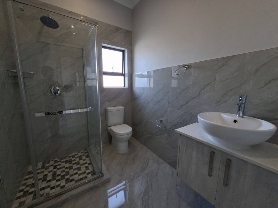 4 Bedroom Property for Sale in Elawini Lifestyle Estate Mpumalanga