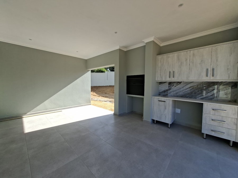 4 Bedroom Property for Sale in Elawini Lifestyle Estate Mpumalanga