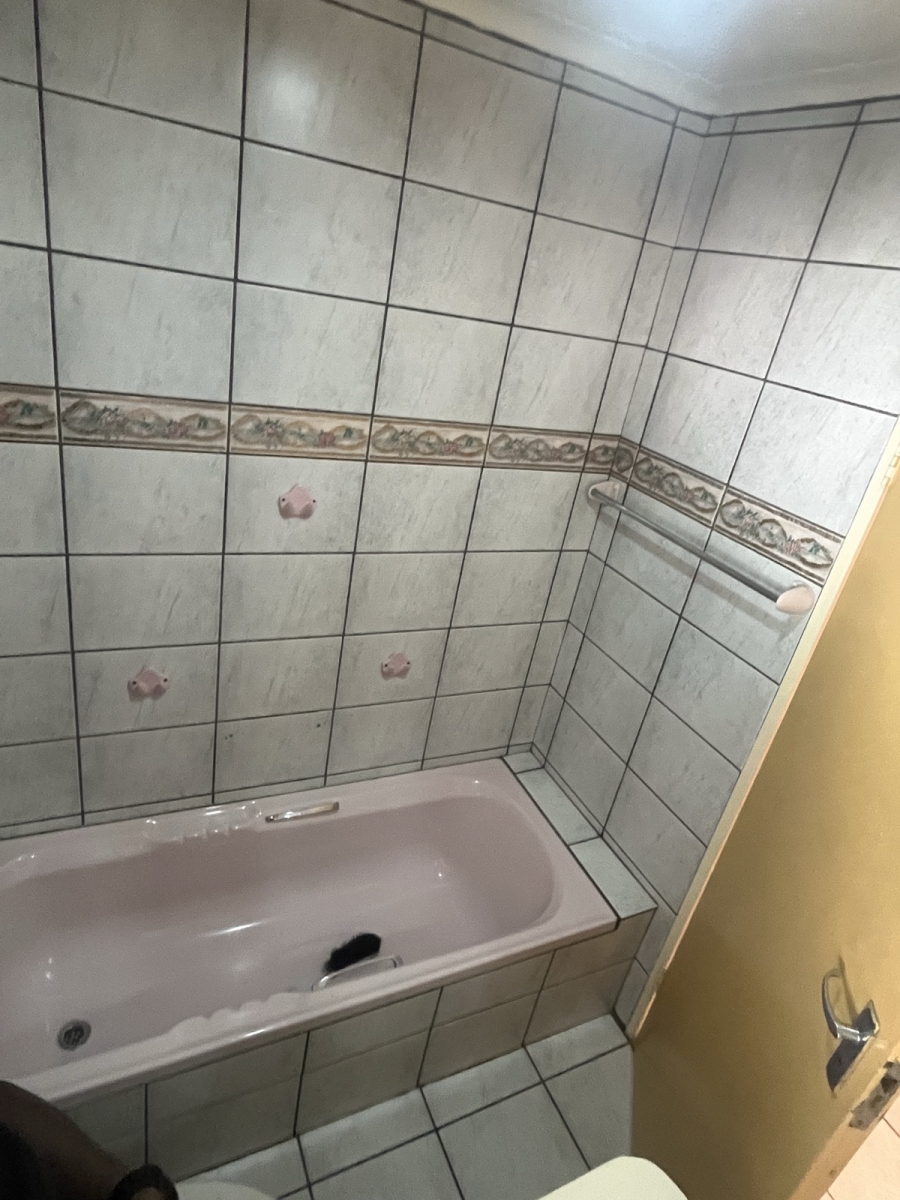 4 Bedroom Property for Sale in Secunda Mpumalanga