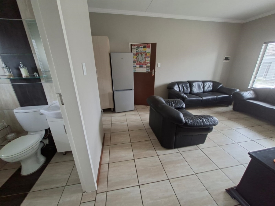 2 Bedroom Property for Sale in Secunda Mpumalanga