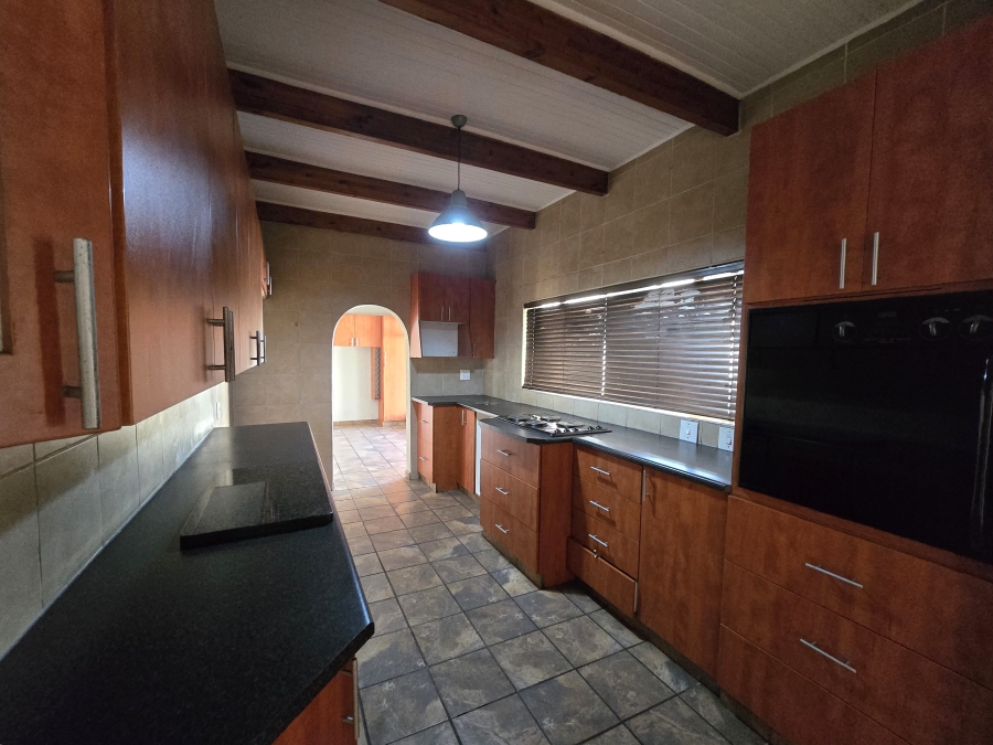 4 Bedroom Property for Sale in Aerorand Mpumalanga