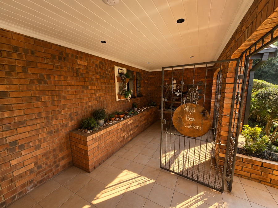 3 Bedroom Property for Sale in Aerorand Mpumalanga