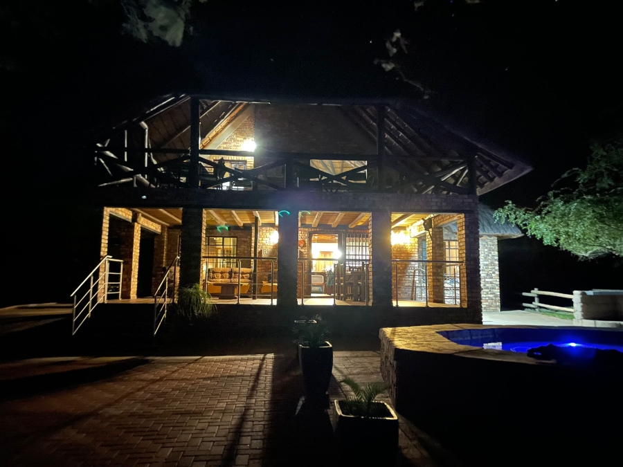 3 Bedroom Property for Sale in Marloth Park Mpumalanga