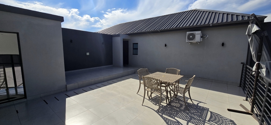 5 Bedroom Property for Sale in Elawini Lifestyle Estate Mpumalanga