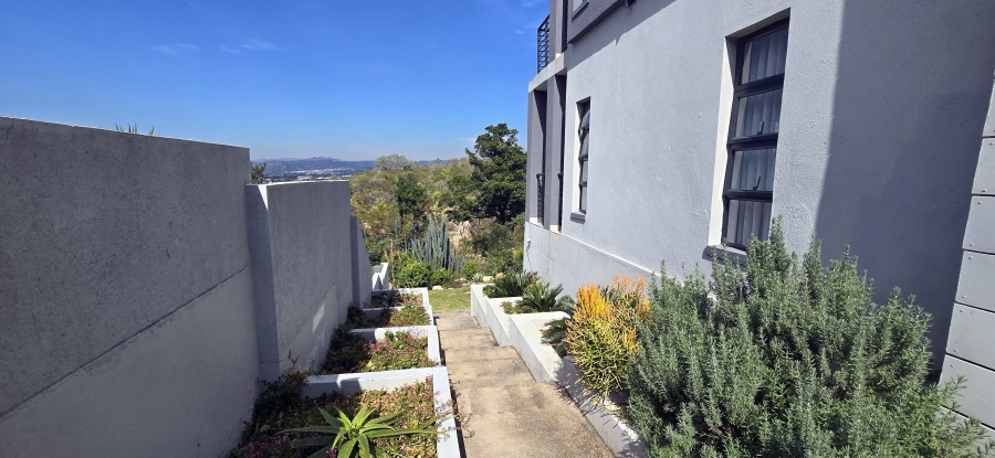 5 Bedroom Property for Sale in Elawini Lifestyle Estate Mpumalanga