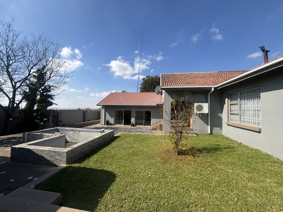 3 Bedroom Property for Sale in Ben Fleur Mpumalanga