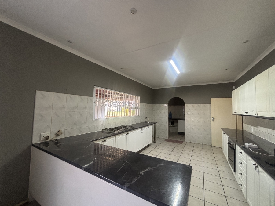3 Bedroom Property for Sale in Ben Fleur Mpumalanga