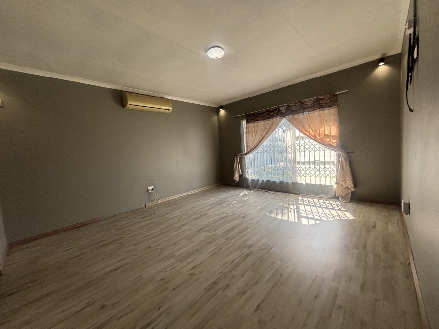 3 Bedroom Property for Sale in Ben Fleur Mpumalanga