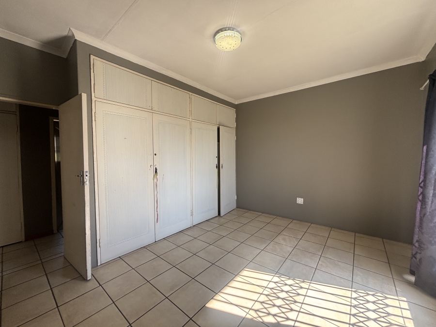 3 Bedroom Property for Sale in Ben Fleur Mpumalanga