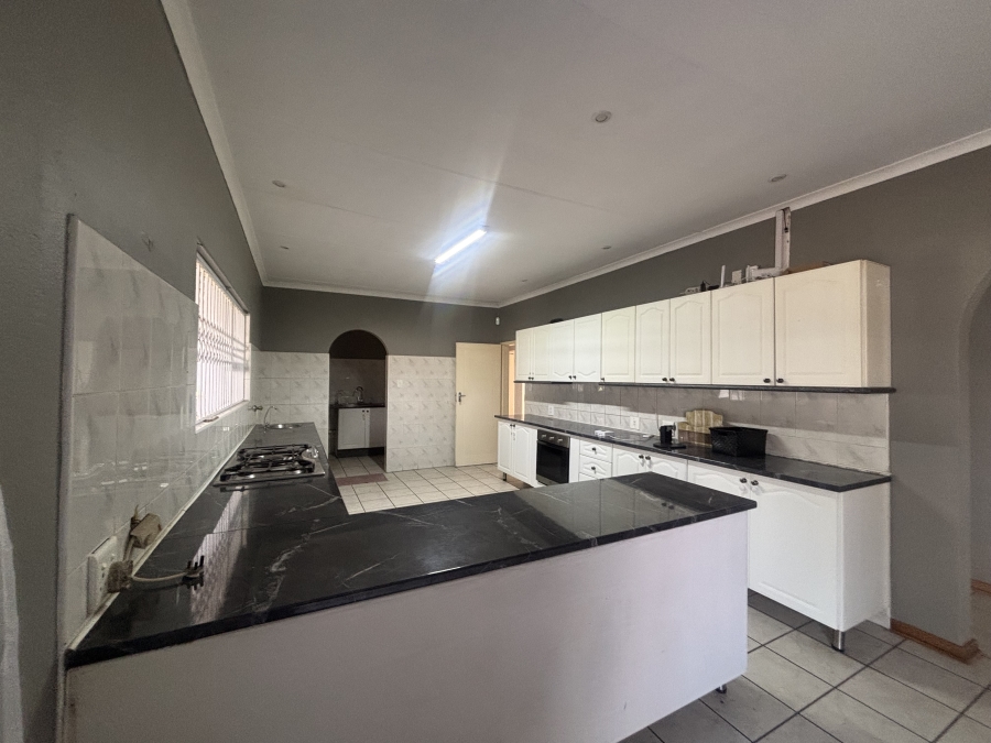 3 Bedroom Property for Sale in Ben Fleur Mpumalanga