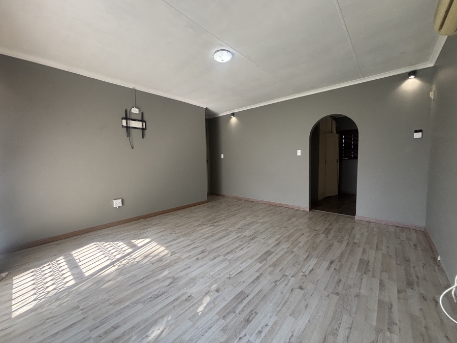 3 Bedroom Property for Sale in Ben Fleur Mpumalanga