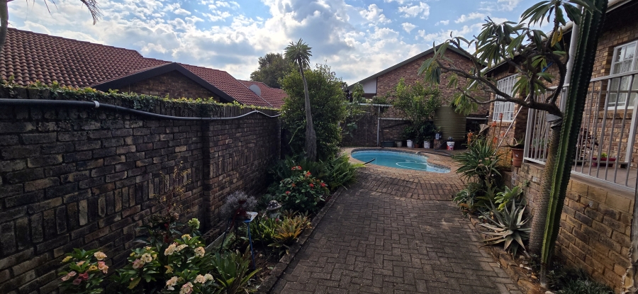 3 Bedroom Property for Sale in Kingsview Mpumalanga